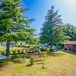 Pensionat Flora 4*