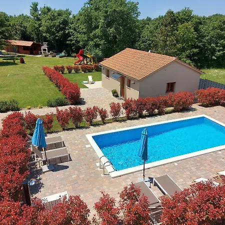 Flora Guest house Pazin