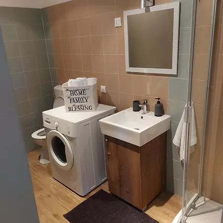Flora Gæstehus 4*