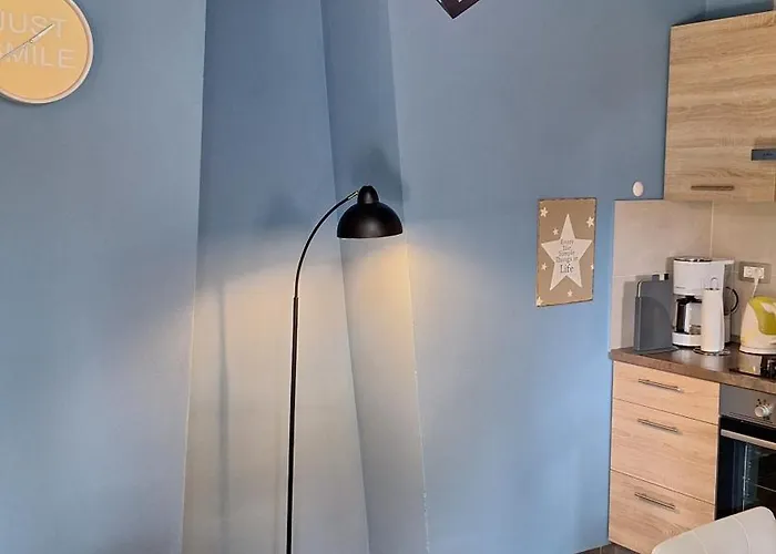 Πανσιόν Flora 4*