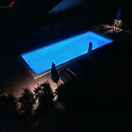 Flora Guest house 4*